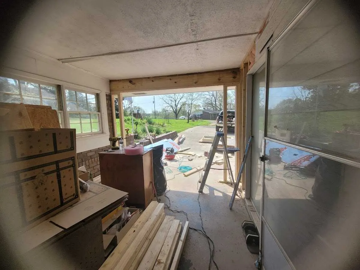 Air movers and dehumidifier for Water Mitigation Services in Wilkinsburg